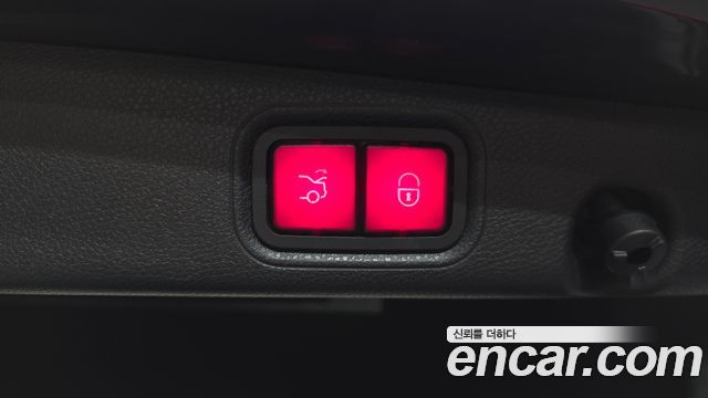 Mercedes-Benz E-Class 2021 — photo 29