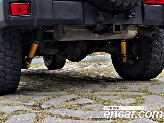 Jeep Wrangler 2012 — photo 12