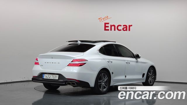Genesis G70 2022 — photo 2