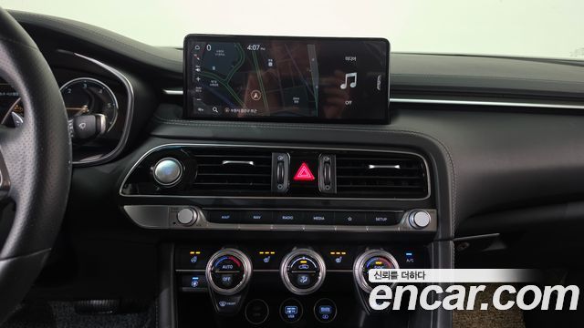 Genesis G70 2022 — photo 13