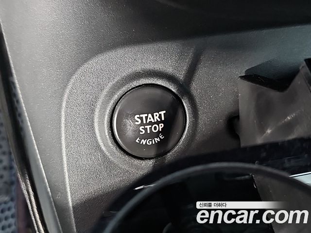 Renault Korea QM3 2014 — photo 17