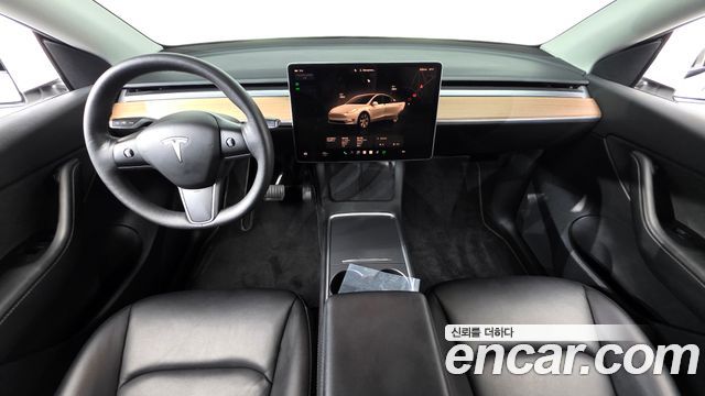 Tesla Model Y 2022 — photo 10