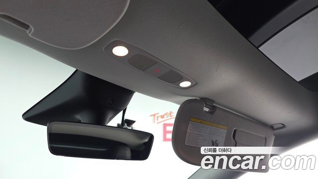 Tesla Model Y 2022 — photo 21