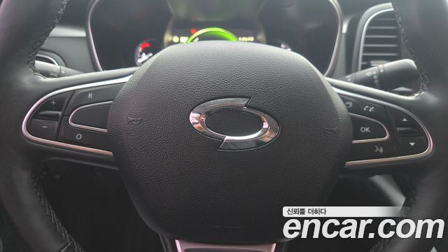Renault Korea SM6 2019 — photo 11