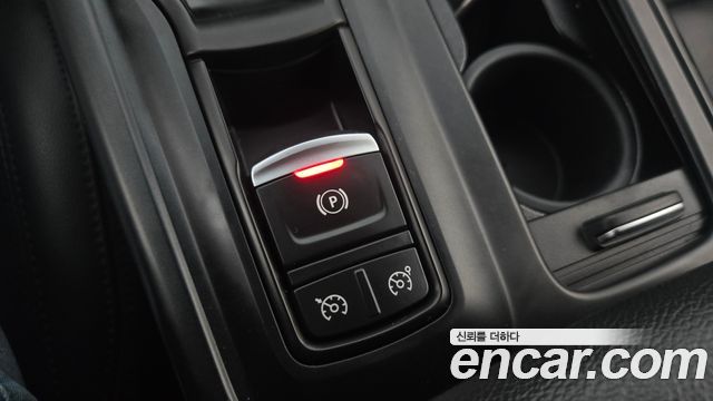 Renault Korea SM6 2019 — photo 15