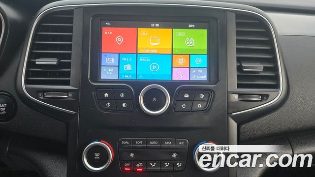 Renault Korea SM6 2019 — photo 17