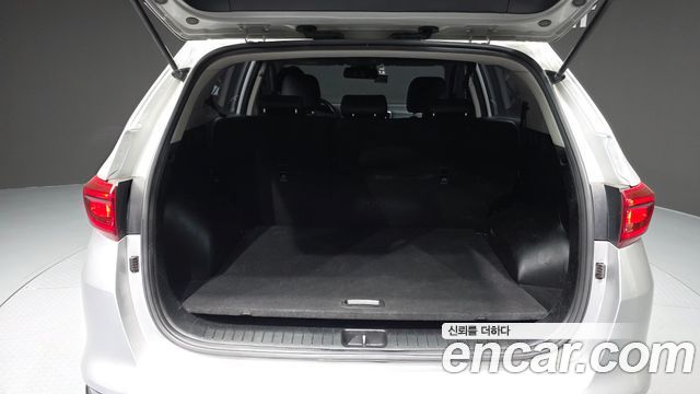 Kia Sportage 2019 — photo 26