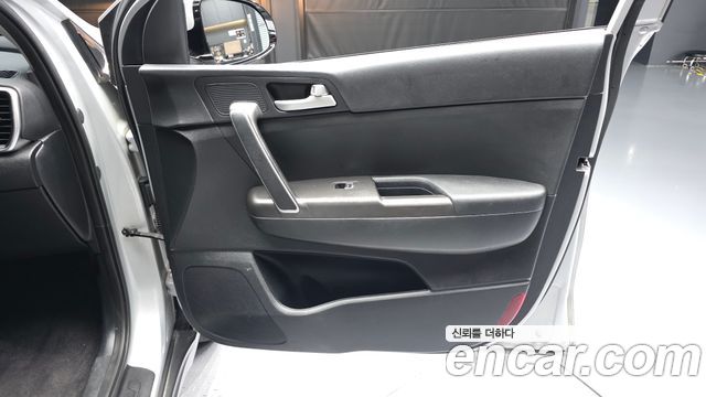 Kia Sportage 2019 — photo 14