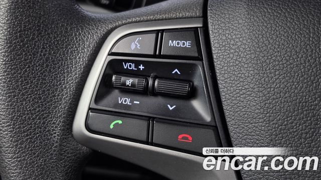 Hyundai AVANTE 2018 — photo 20