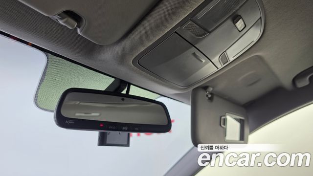 Hyundai AVANTE 2018 — photo 29
