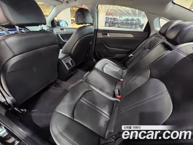 Hyundai Sonata 2015 — photo 11