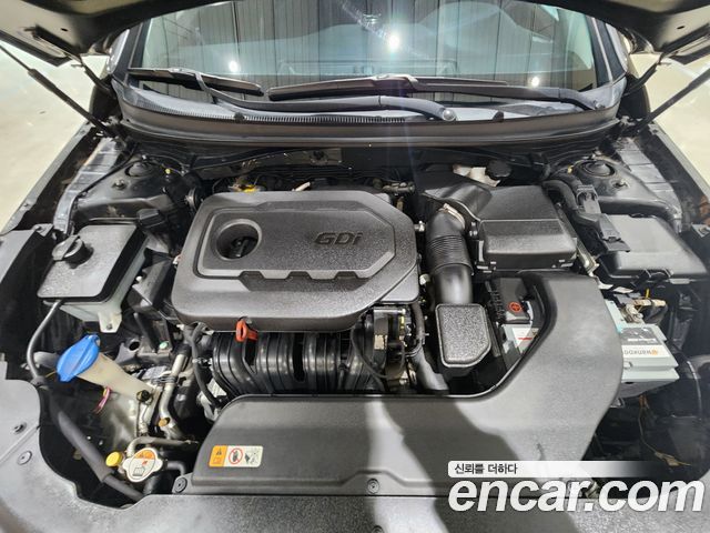 Hyundai Sonata 2015 — photo 17