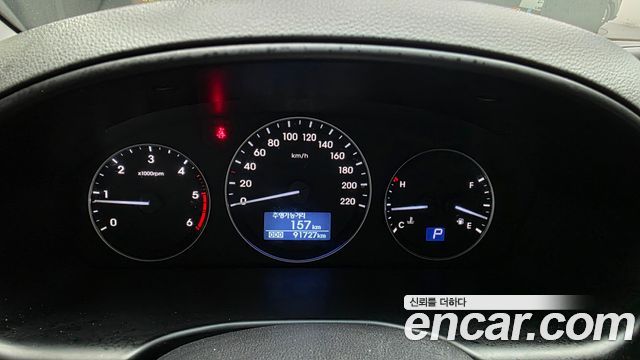 Hyundai Starex 2019 — photo 11