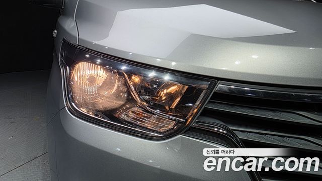 Hyundai Starex 2019 — photo 8