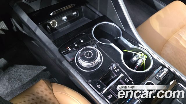 Kia K5 2022 — photo 12