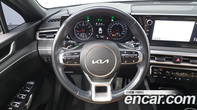 Kia K5 2022 — photo 20
