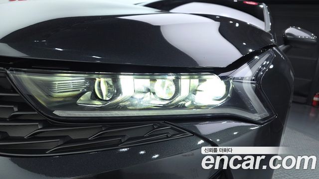 Kia K5 2022 — photo 8