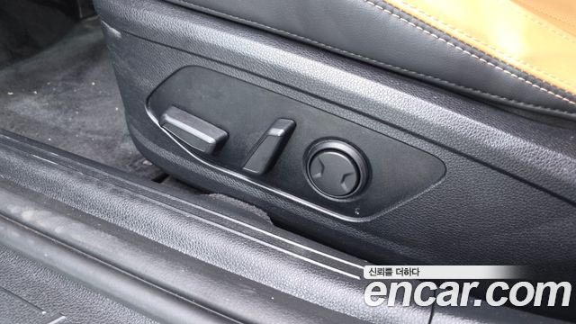 Kia K5 2022 — photo 31