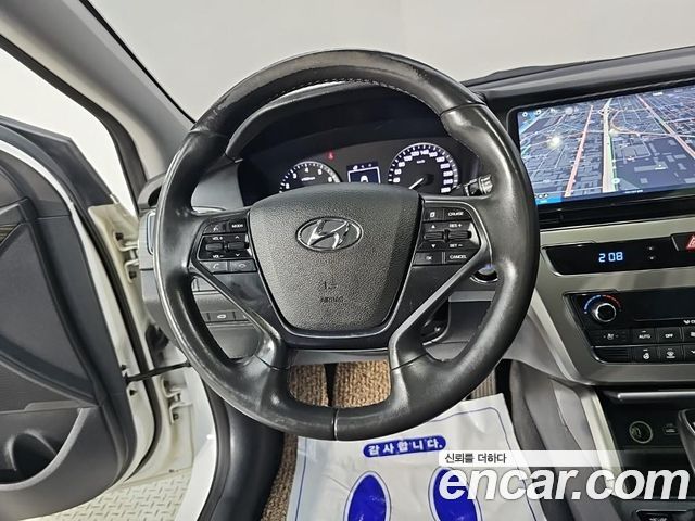 Hyundai Sonata 2015 — photo 9