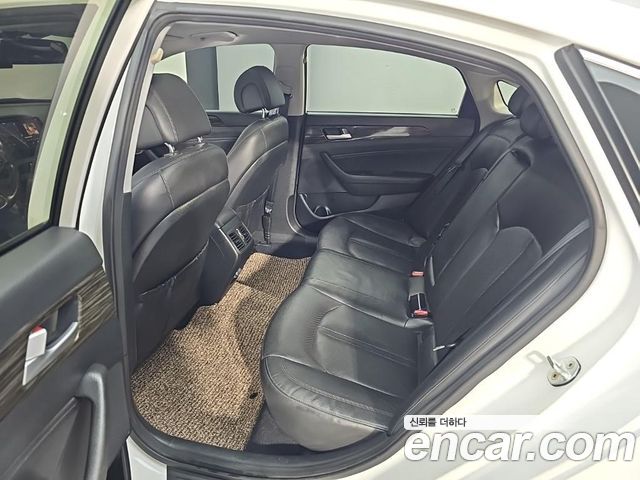 Hyundai Sonata 2015 — photo 12