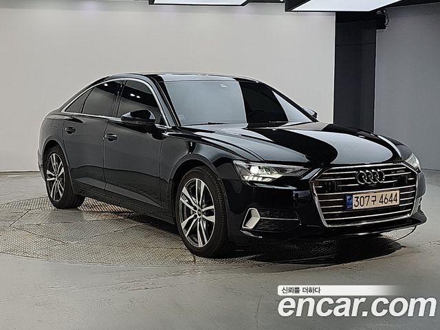 Audi A6 2023 — photo 2