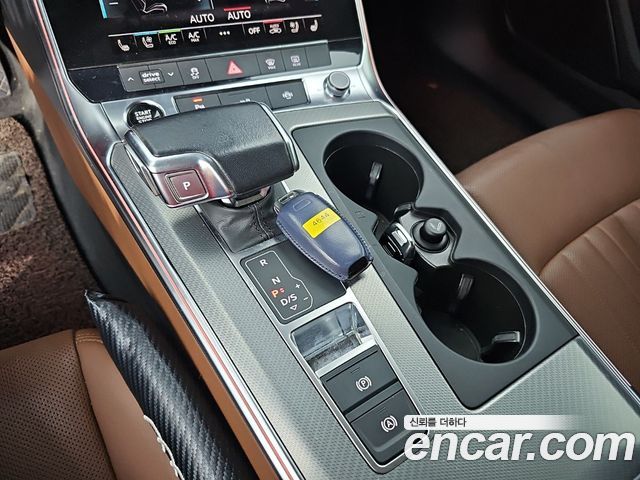 Audi A6 2023 — photo 7