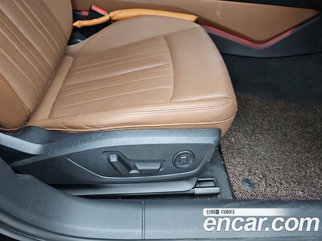 Audi A6 2023 — photo 17