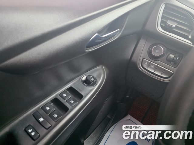 Chevrolet Korea Spark 2018 — photo 12