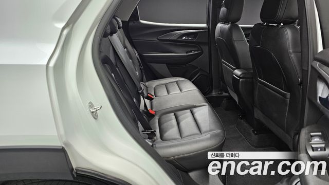 Chevrolet Korea Trailblazer 2021 — photo 23