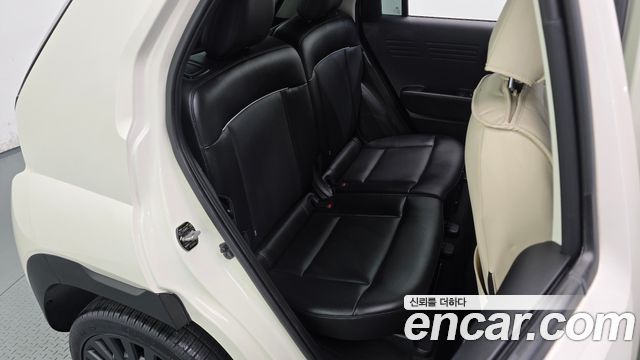 Hyundai Casper 2023 — photo 17
