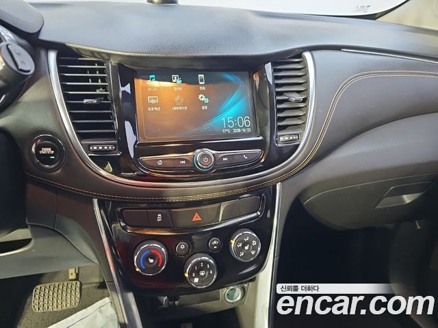 Chevrolet Korea Trax 2017 — photo 14
