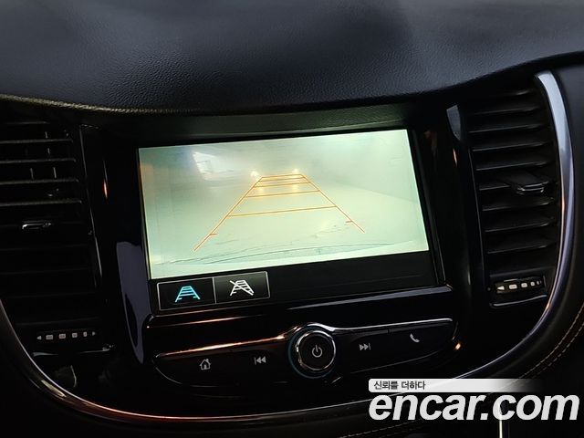 Chevrolet Korea Trax 2017 — photo 15