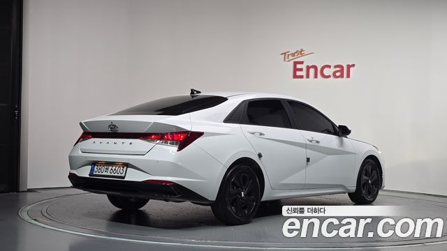 Hyundai AVANTE 2023 — photo 2