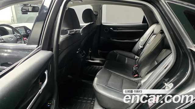 Hyundai Grandeur 2018 — photo 12
