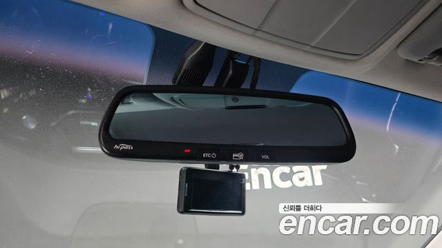 Hyundai Grandeur 2018 — photo 17
