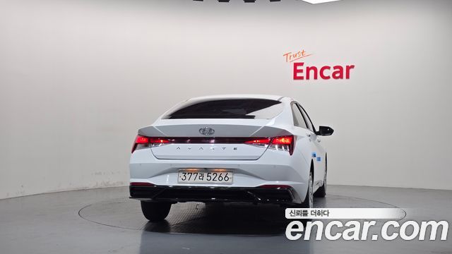 Hyundai AVANTE 2022 — photo 4