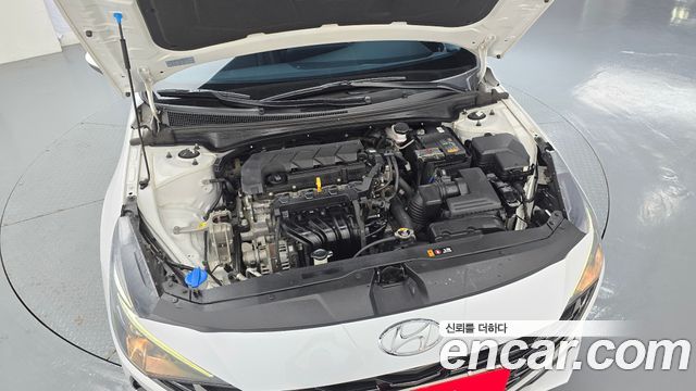 Hyundai AVANTE 2022 — photo 6