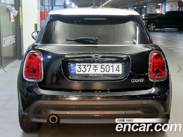Mini Cooper 2023 — photo 4