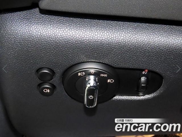 Mini Cooper 2023 — photo 13