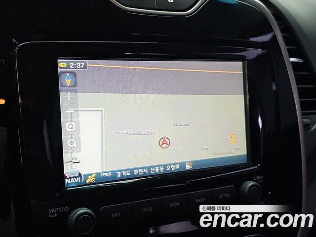 Renault Korea QM3 2015 — photo 14
