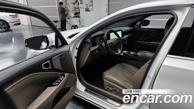 Kia K8 2023 — photo 10