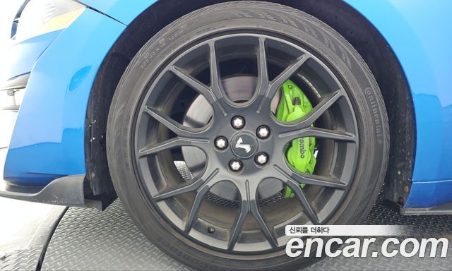 Ford Mustang 2019 — photo 5