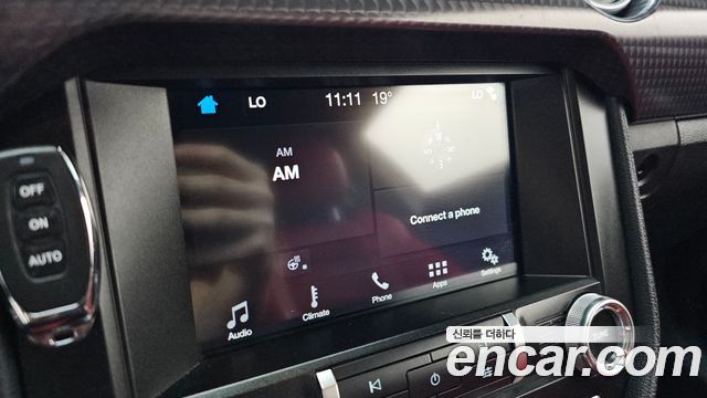 Ford Mustang 2019 — photo 30