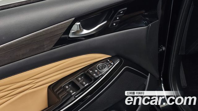 Kia K7 2020 — photo 25
