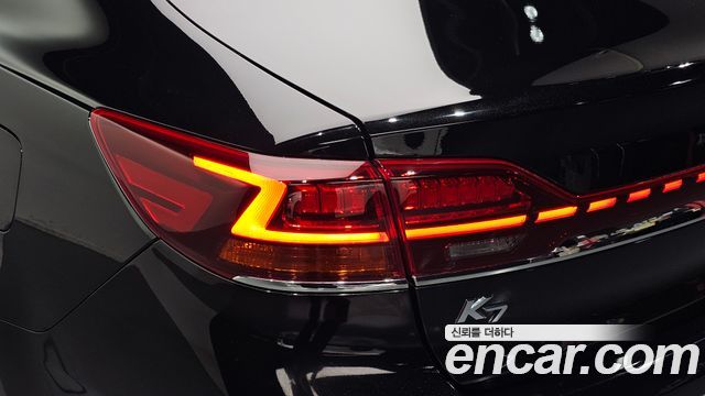 Kia K7 2020 — photo 9
