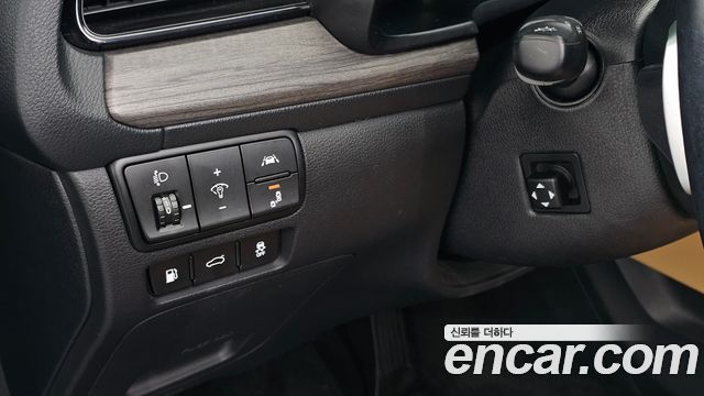 Kia K7 2020 — photo 27