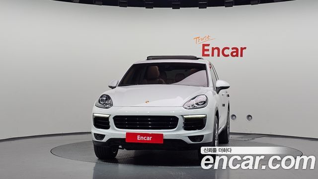 Porsche Cayenne 2016 — photo 3