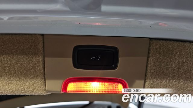 Porsche Cayenne 2016 — photo 36