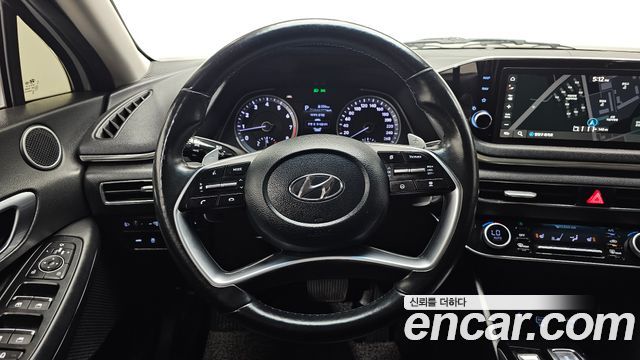 Hyundai Sonata 2021 — photo 19