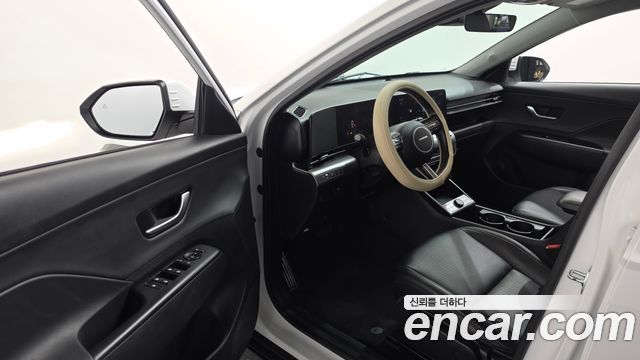 Hyundai Kona 2023 — photo 10